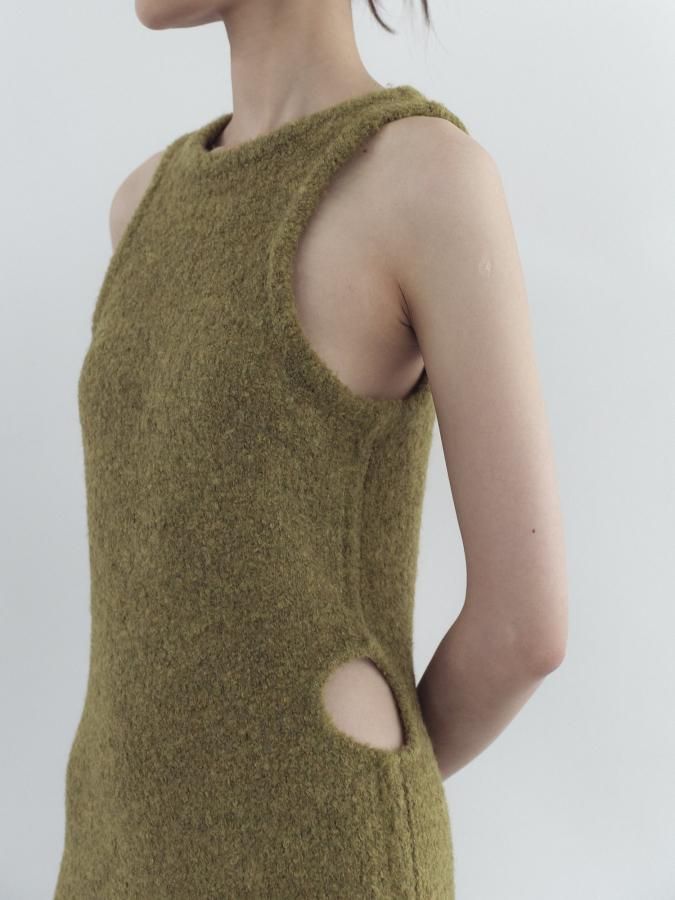 Side Open Boucle Dress - ROSARYMOON OFFICIAL WEB STORE Side Open Boucle Dress - ROSARYMOON OFFICIAL WEB STORE