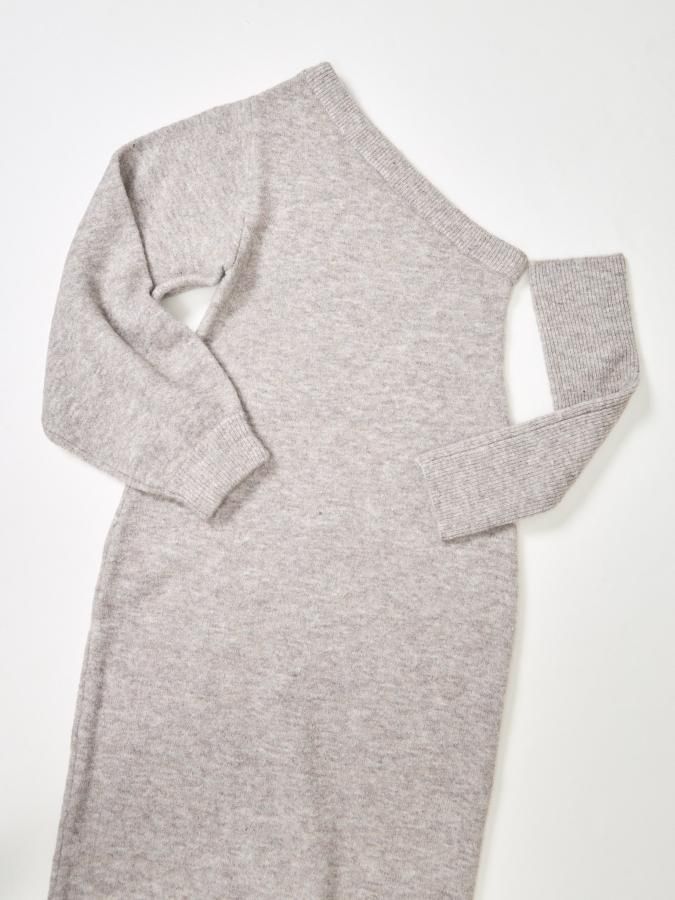 One-shoulder Knit Dress - ROSARYMOON OFFICIAL WEB STORE One-shoulder Knit Dress - ROSARYMOON OFFICIAL WEB STORE