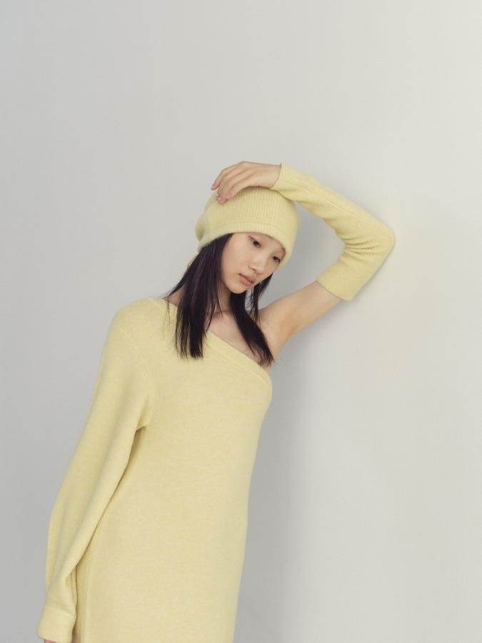 One-shoulder Knit Dress - ROSARYMOON OFFICIAL WEB STORE One-shoulder Knit Dress - ROSARYMOON OFFICIAL WEB STORE