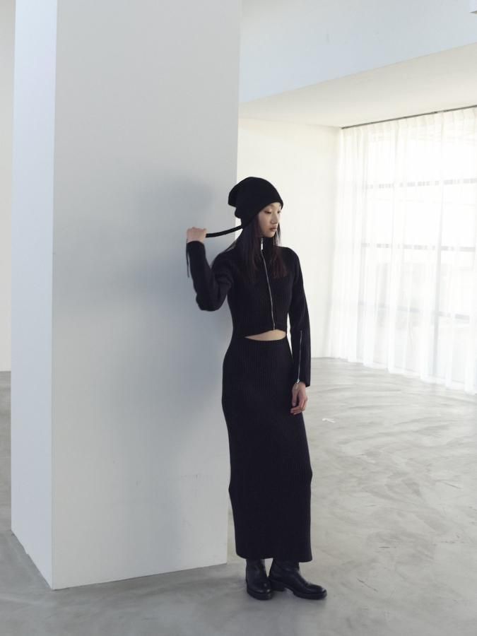 Front Zip Knit Dress - ROSARYMOON OFFICIAL WEB STORE