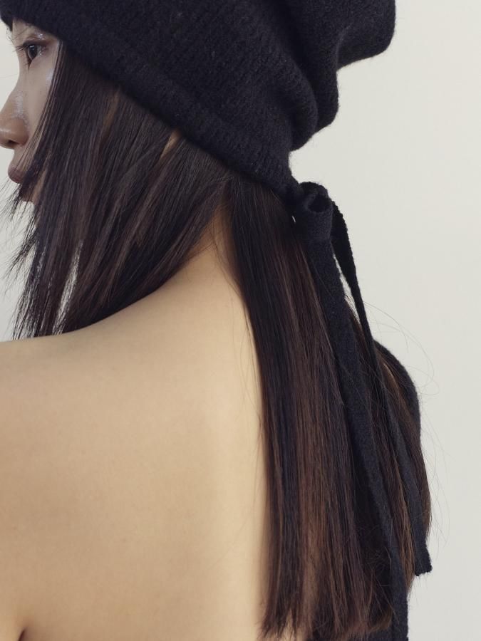 Bucktail Knit Beanie - ROSARYMOON OFFICIAL WEB STORE Bucktail Knit Beanie - ROSARYMOON OFFICIAL WEB STORE