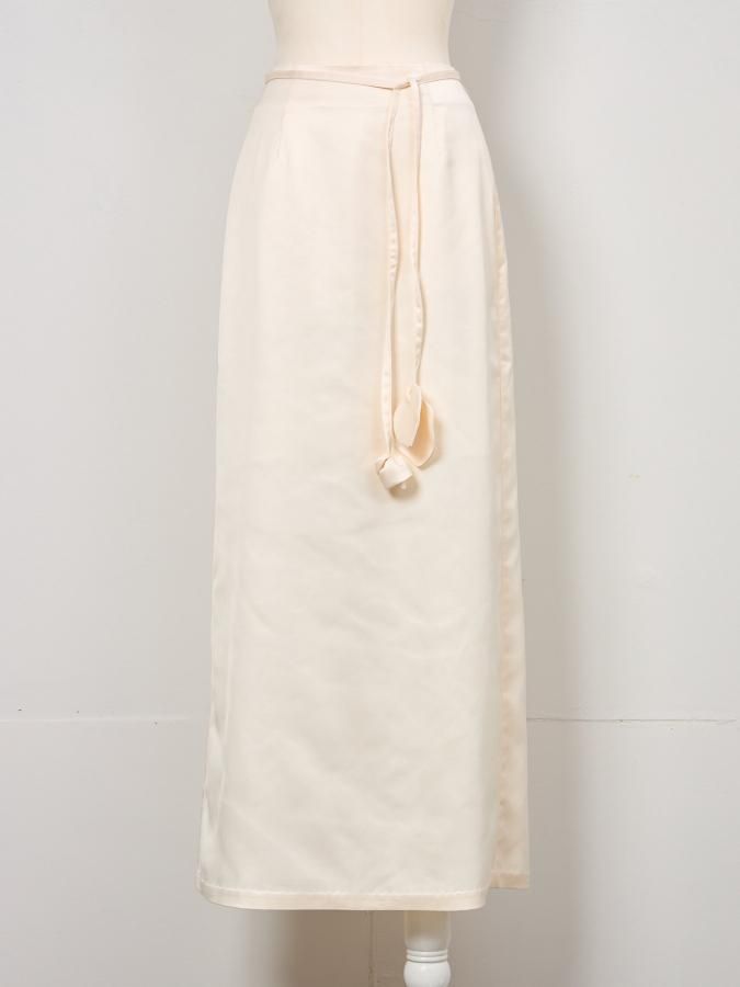 スカート Rosarymoon Flower Belted Satin Skirt Flower Belted Satin Skirt - ROSARYMOON OFFICIAL WEB STORE