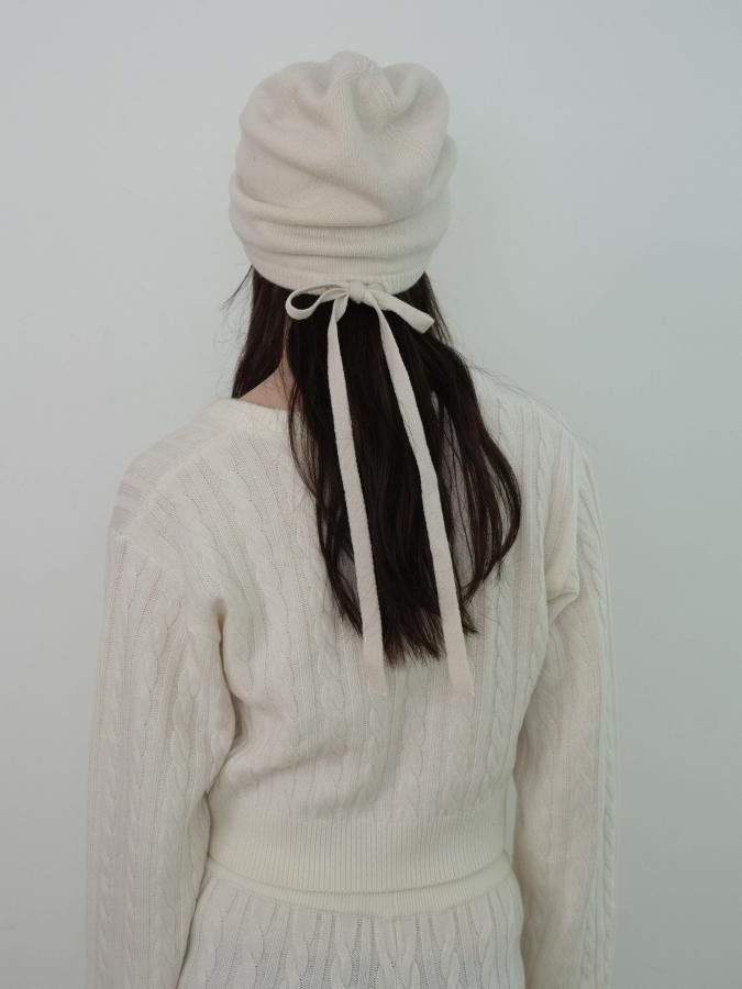 Backtail Knit Beanie - ROSARYMOON OFFICIAL WEB STORE