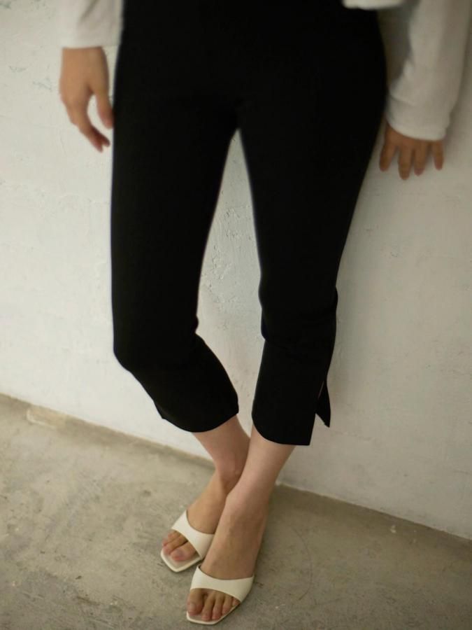 ��Pre order��Stretch Cropped Pants