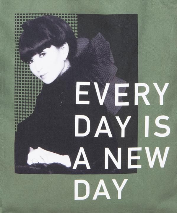 黒柳徹子トートバッグ　ニューヨークトート：A NEW DAY ニューヨークトート：A NEW DAY - 黒柳徹子 公式オンライン