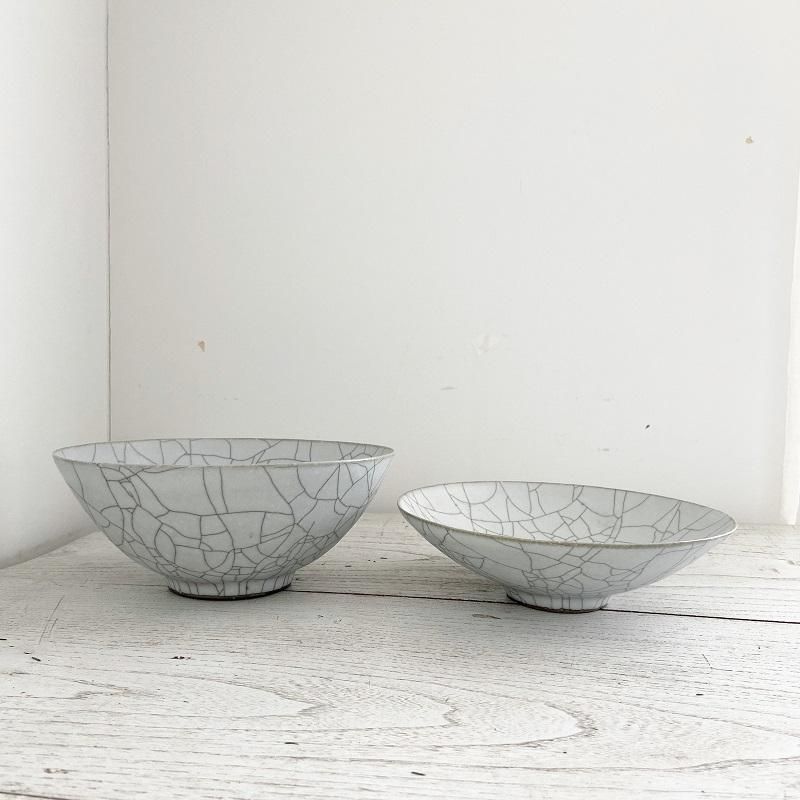 陶器|作家：高田志保|炭入り貫入浅鉢 |hounoki
