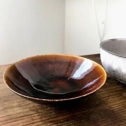 黒木泰等プレート2枚　作家お皿　作家器　ブラック食器 黒木泰等プレート2枚 作家お皿 作家器 ブラック食器 黒木 泰等