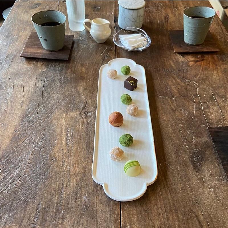 灰秞まな板大皿 灰秞まな板大皿