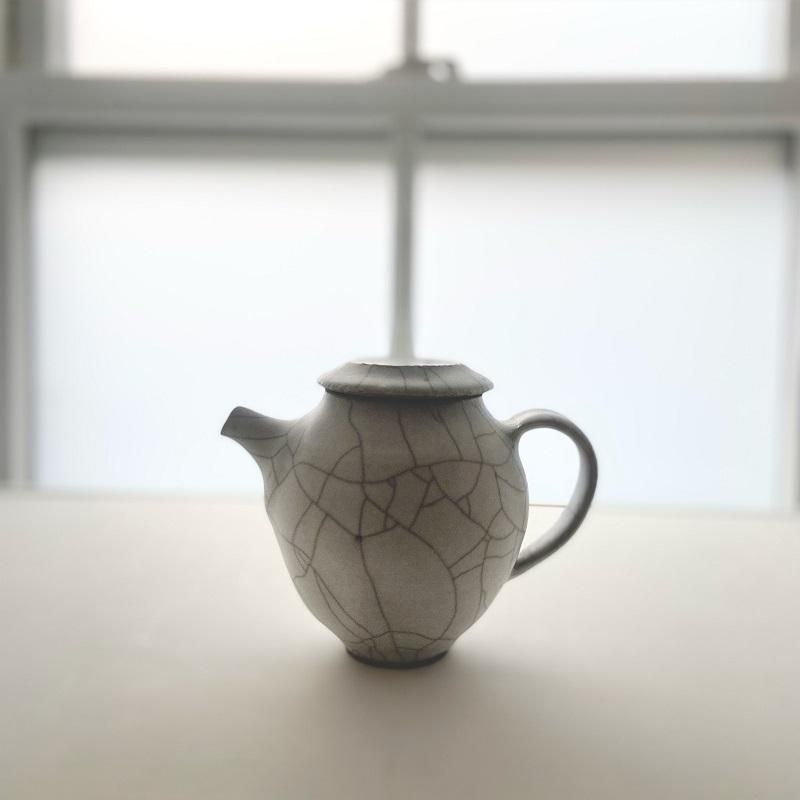 陶器｜高田志保 炭入りポットⅠ｜hounoki
