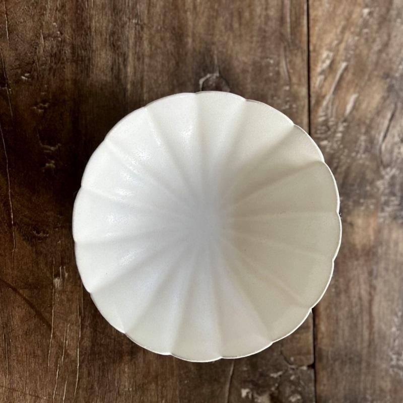 陶器｜黒木泰等 白釉四方輪花浅鉢｜hounoki