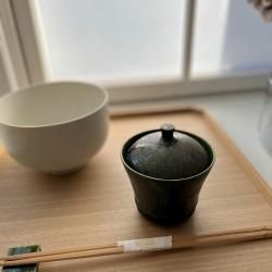 織部蓋付椀｜黒木泰等