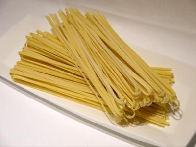 お買得☆ パスタ リングイネ 500g×3袋 ～買い置きにお勧め～ Amazon.co.jp: REGALO(レガーロ) 生パスタ リングイネ 110g ×6個