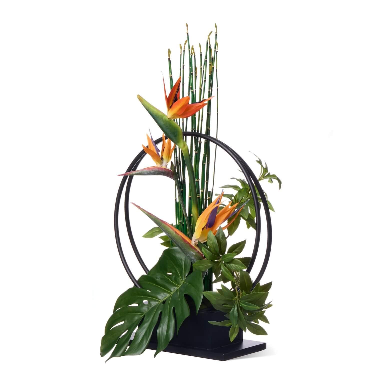 セット販売】木製ベースとリアルな造花アレンジメント（ストレリチア等）