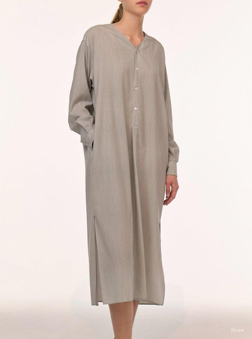 Women TROPICAL WOOL V COLLAR ONEPIECE - BATONER｜ONLINE STORE