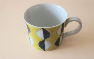 黄葉紋マグカップ（九谷和陶房）