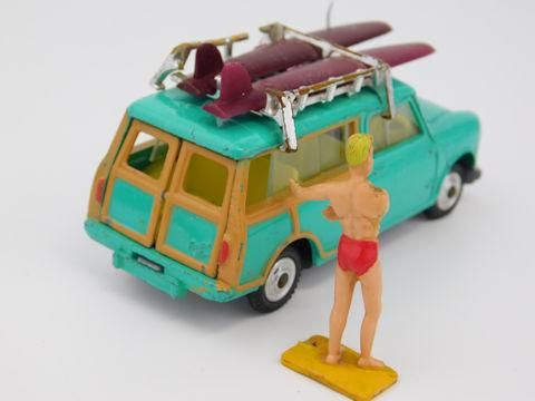 コーギー / CORGI TOYS ミニ カントリーマン サーフ / SURFING コーギー / CORGI TOYS ミニ カントリーマン サーフ / SURFING