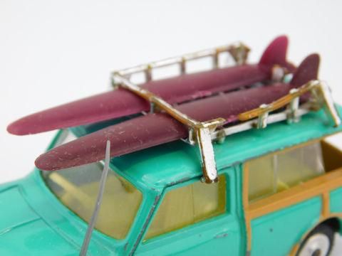 コーギー / CORGI TOYS ミニ カントリーマン サーフ / SURFING コーギー / CORGI TOYS ミニ カントリーマン サーフ / SURFING