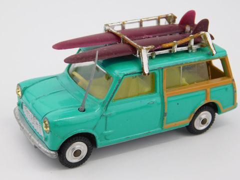 コーギー / CORGI TOYS ミニ カントリーマン サーフ / SURFING コーギー / CORGI TOYS ミニ カントリーマン サーフ / SURFING