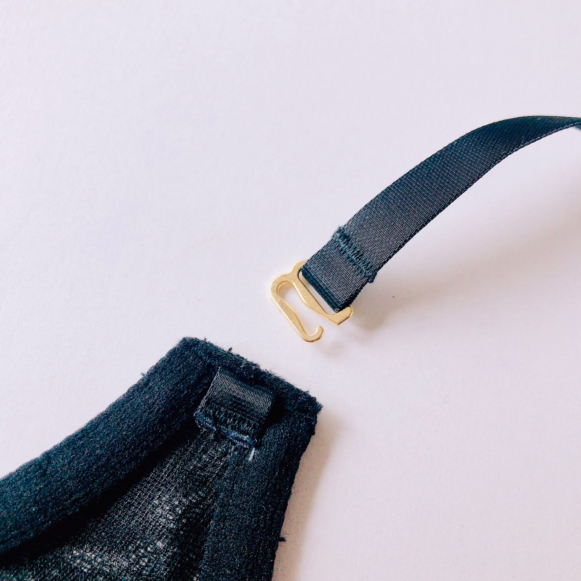 【Maison Close】★Le Petit Secret Dentelle★アクセサリー Maison Close Le Petit Secret Dentelle Openable String Tanga