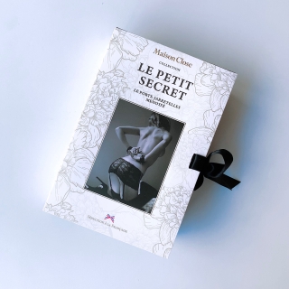 MAISON CLOSE/Lace Suspender with Cuffs...''Le Petit Secret''(609970BOOK)