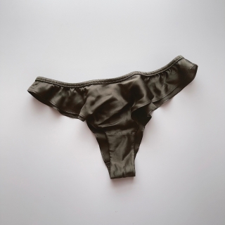 MAISON CLOSE/Flare Thong