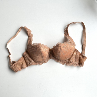 Chasney Beauty/Grow-Up Type Bra...CHICAGO(870BCDEFåס