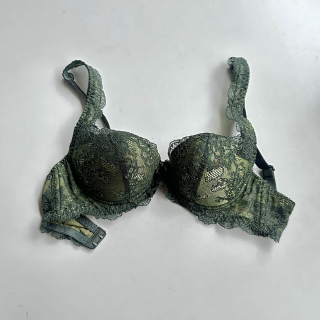 Chasney Beauty/Grow-Up Type Bra...Chicago(870OV