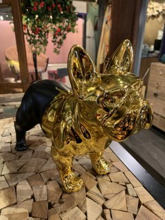 <img class='new_mark_img1' src='https://img.shop-pro.jp/img/new/icons48.gif' style='border:none;display:inline;margin:0px;padding:0px;width:auto;' />Money Box Bulldog Gold-Black