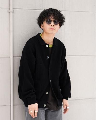 YASHIKI SHIZUKU カーディガン ブラック サイズ2 評判通りの美しいニット『YASHIKI』のカーディガン。サイズと