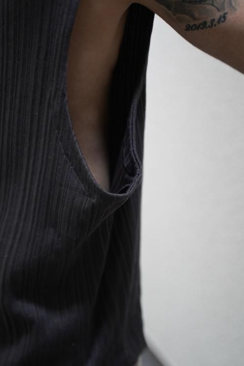 トップス SHINYAKOZUKA MILITARY SINGLET トップス SHINYAKOZUKA MILITARY SINGLET SHINYAKOZUKA [23SS