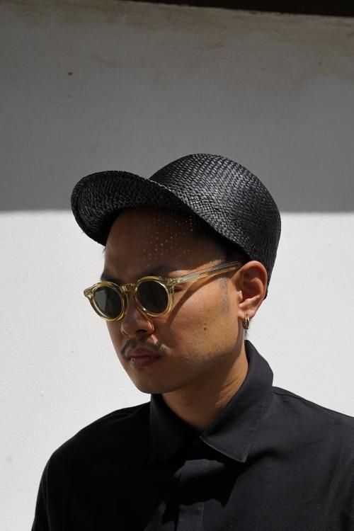 シンヤ コヅカ DEEP SUNSHADE with キジマ タカユキ 麦わら SHINYAKOZUKA(シンヤコヅカ)のDEEP SUNSHADE WITH KIJIMA