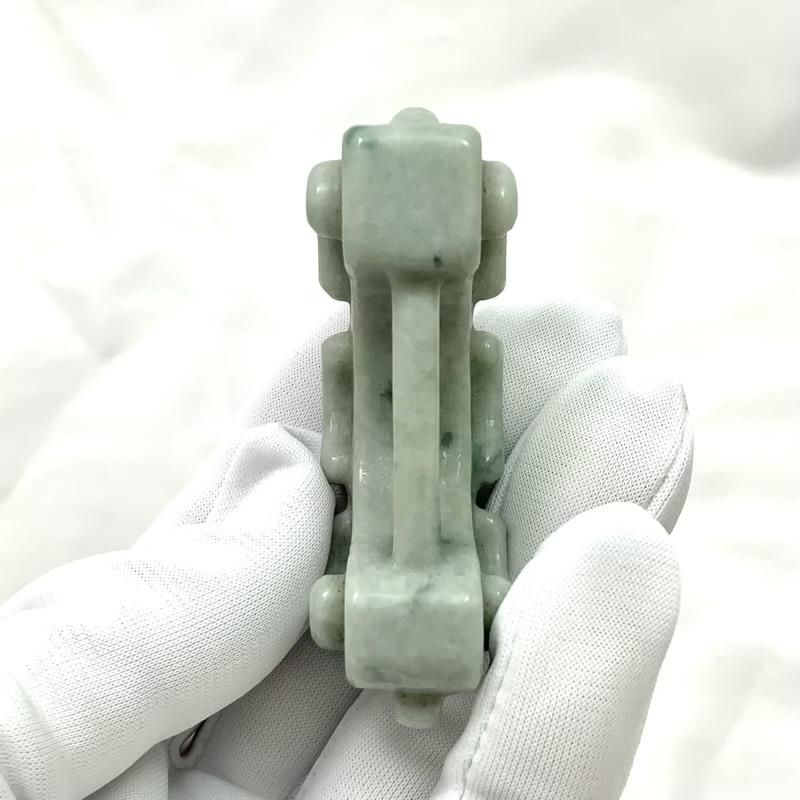 糸魚川翡翠 出雲國金崎一号墳 レプリカ 勾玉 】 国産 天然石
