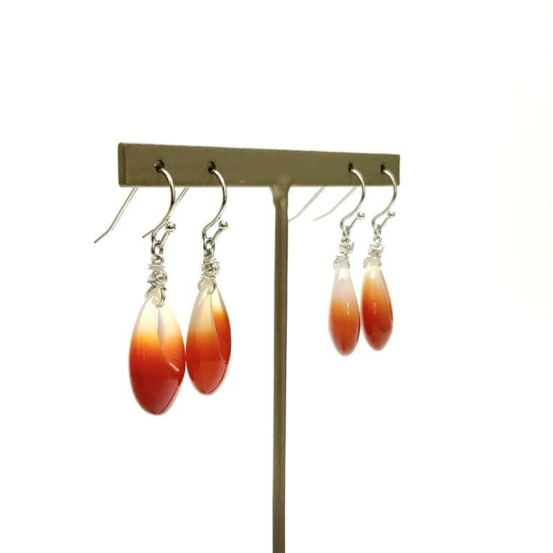 紅白めのう しずく型 ピアス 】 赤白めのう グラデーション アゲート