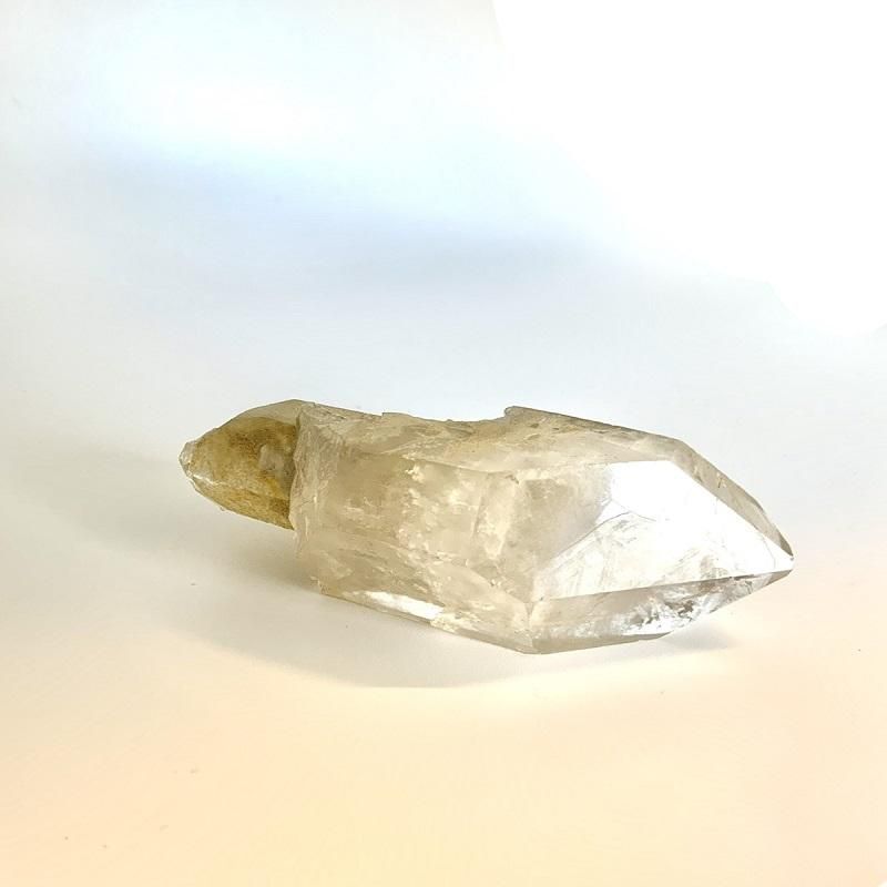 王笏水晶 セプタークォーツ 】 おうしゃくすいしょう キノコ水晶