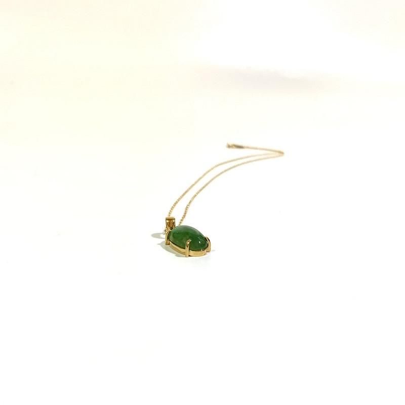糸魚川翡翠 ペンダント K18チェーン 】 糸魚川産翡翠 ジェタイト