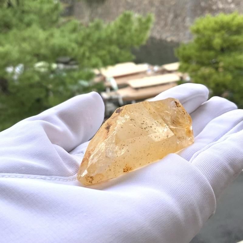 乙女鉱山水晶 原石 台付き 】 乙女水晶 山梨県 乙女水晶 限定
