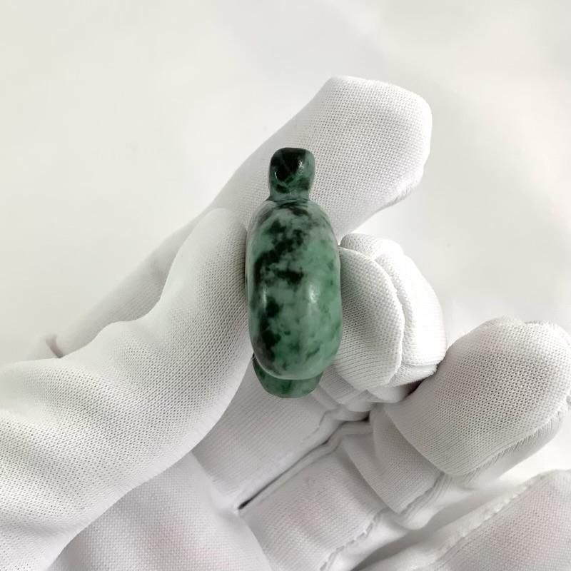 糸魚川翡翠 AAA 子持ち勾玉 】 国産 天然石 糸魚川産翡翠 ひすい 糸魚川翡翠 AAA 子持ち勾玉 】 国産 天然石 糸魚川産翡翠 ひすい