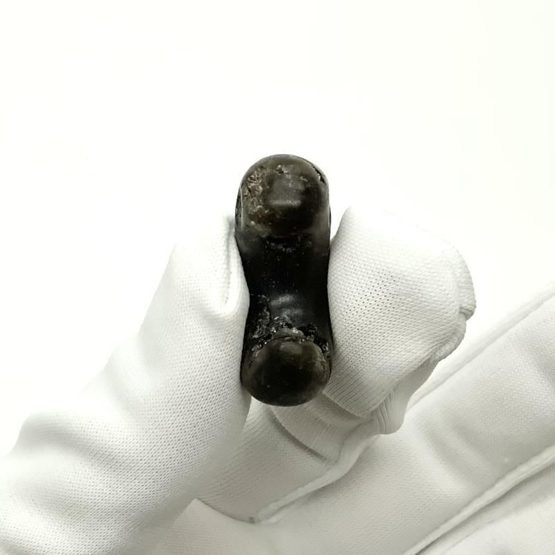 岐阜県蛭川産 黒水晶 勾玉 】 日本産 モリオン クォーツ quartz