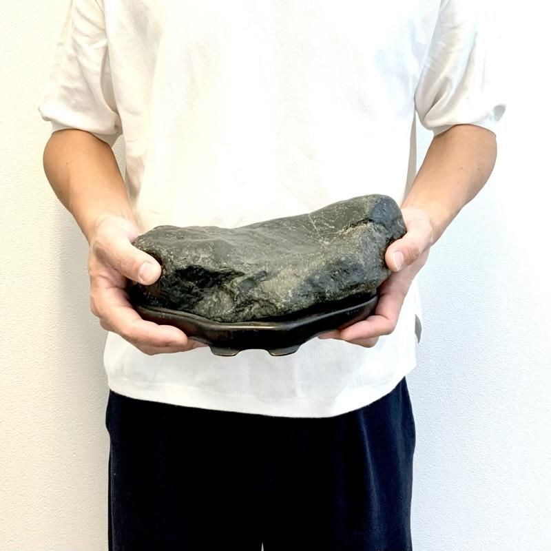 神居古潭石 (輝緑) 原石 】 かむいこたん 北海道 きりょく 置物 神居古潭石 (輝緑) 原石 】 かむいこたん 北海道 きりょく 置物