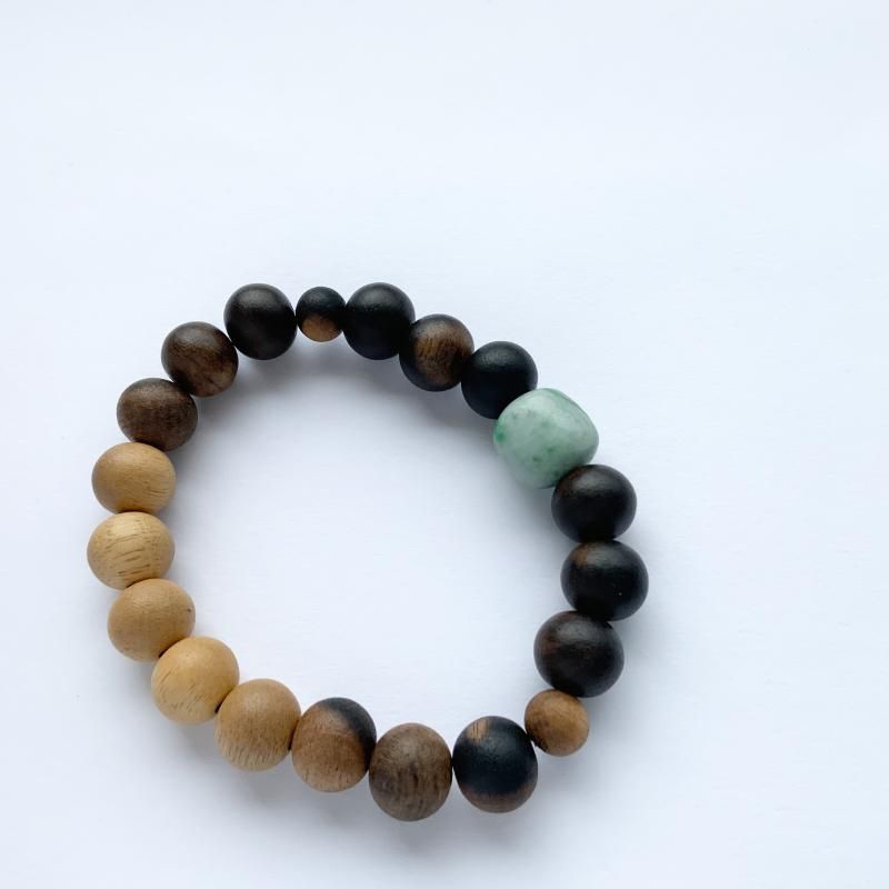 翡翠の大黒様 糸魚川翡翠 黒柿 ブレスレット 】 幻の木 国産 天然石 糸魚川産