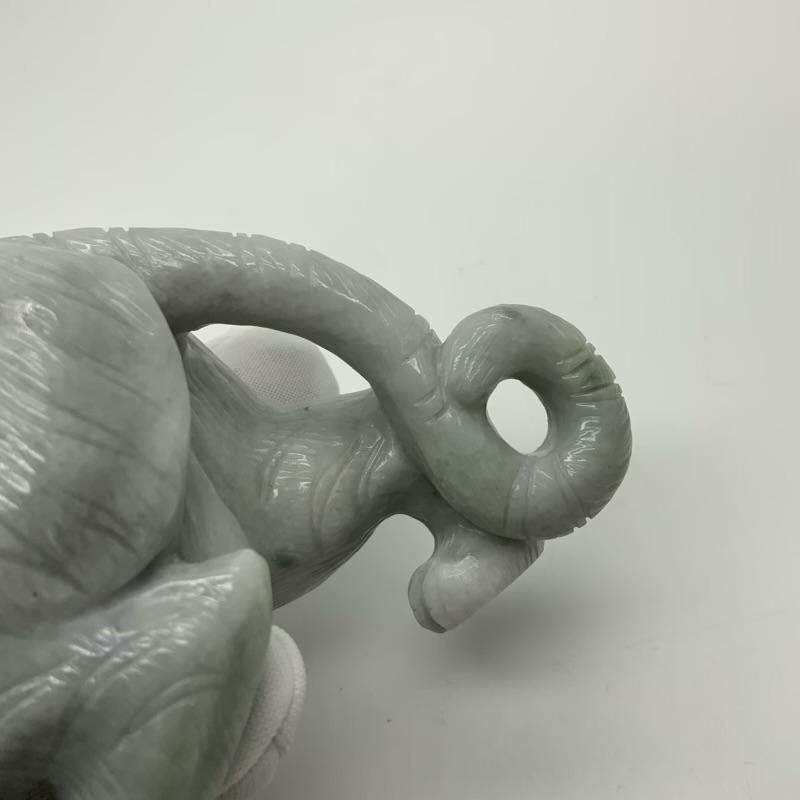 ミャンマー翡翠 虎 】 クォーツ quartz 天然石 万能石 浄化 開運 ミャンマー翡翠 虎 】 クォーツ quartz 天然石 万能石 浄化 開運