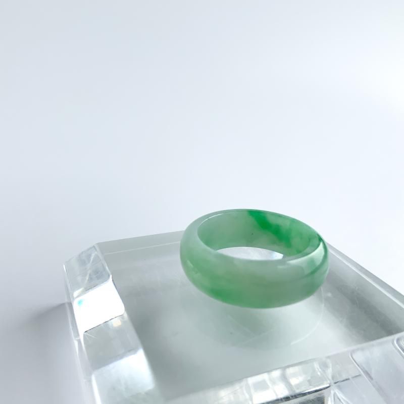 ミャンマー翡翠 緑 リング 】 ひすい ヒスイ Jade 限定品 稀少 ミャンマー翡翠 緑 リング 】 ひすい ヒスイ Jade 限定品 稀少