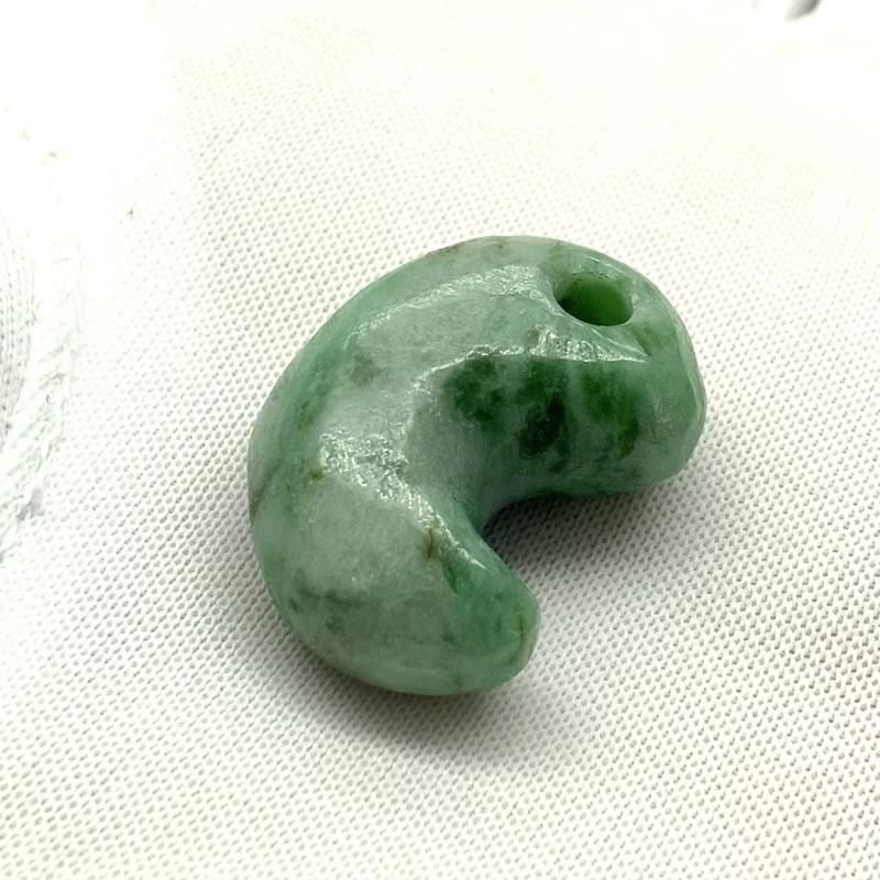 糸魚川翡翠 勾玉 巴型 】 国産 天然石 ひすい ヒスイ Jade