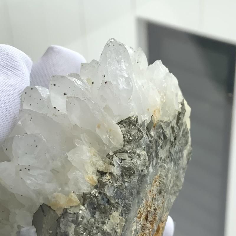 国産水晶/パイライト クラスター原石 青森県尾太鉱山産 】 日本 国産水晶/パイライト クラスター原石 青森県尾太鉱山産 】 日本