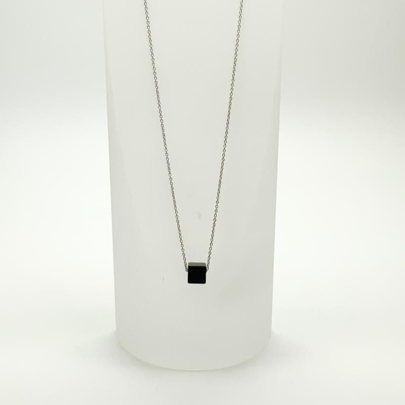 出雲石/碧玉キューブ(6mm) ペンダント SV925ピンチェーン 】 - めのう