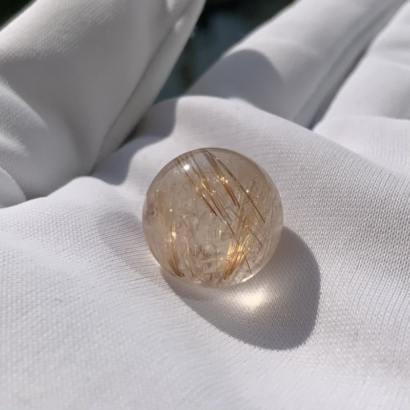 ルチルクォーツ ミニ丸玉 4個セット 】 針状結晶 quartz 天然石 万能石