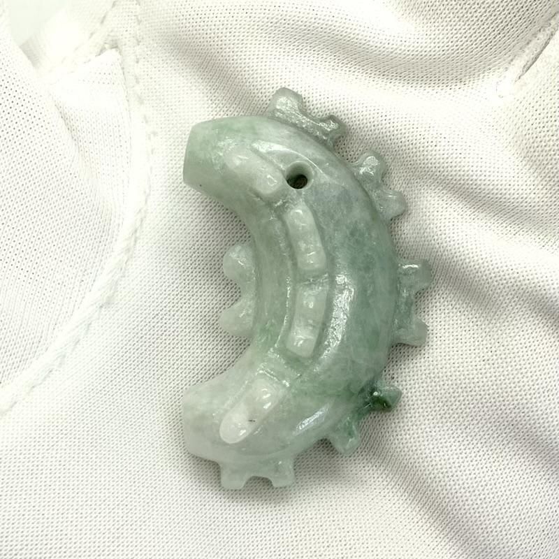 糸魚川産翡翠 二名留2号墳(松江市)出土 レプリカ勾玉(小