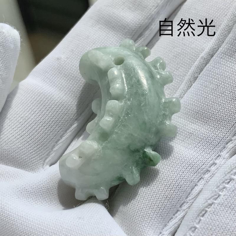 糸魚川産翡翠 二名留2号墳(松江市)出土 レプリカ勾玉(小 糸魚川産翡翠 二名留2号墳(松江市)出土 レプリカ勾玉(小