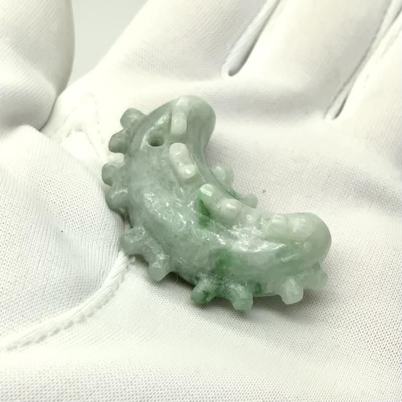 糸魚川産翡翠 二名留2号墳(松江市)出土 レプリカ勾玉(小 糸魚川産翡翠 二名留2号墳(松江市)出土 レプリカ勾玉(小