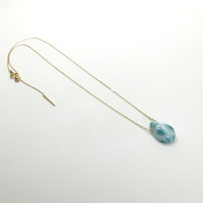 高品質ラリマー　ペンダント（チェーン付き）サイズ:24×18mm 厚み9.8mm 高品質ラリマー ペンダント（チェーン付き）サイズ:24×18mm 厚み